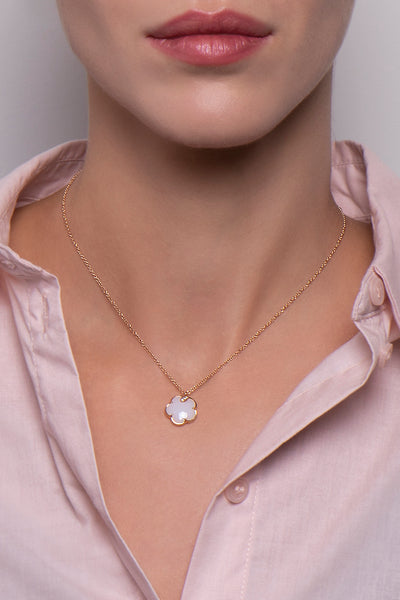 NECKLACE PETIT JOLI IN GOLD WITH WHITE AGATE AND DIAMONDS